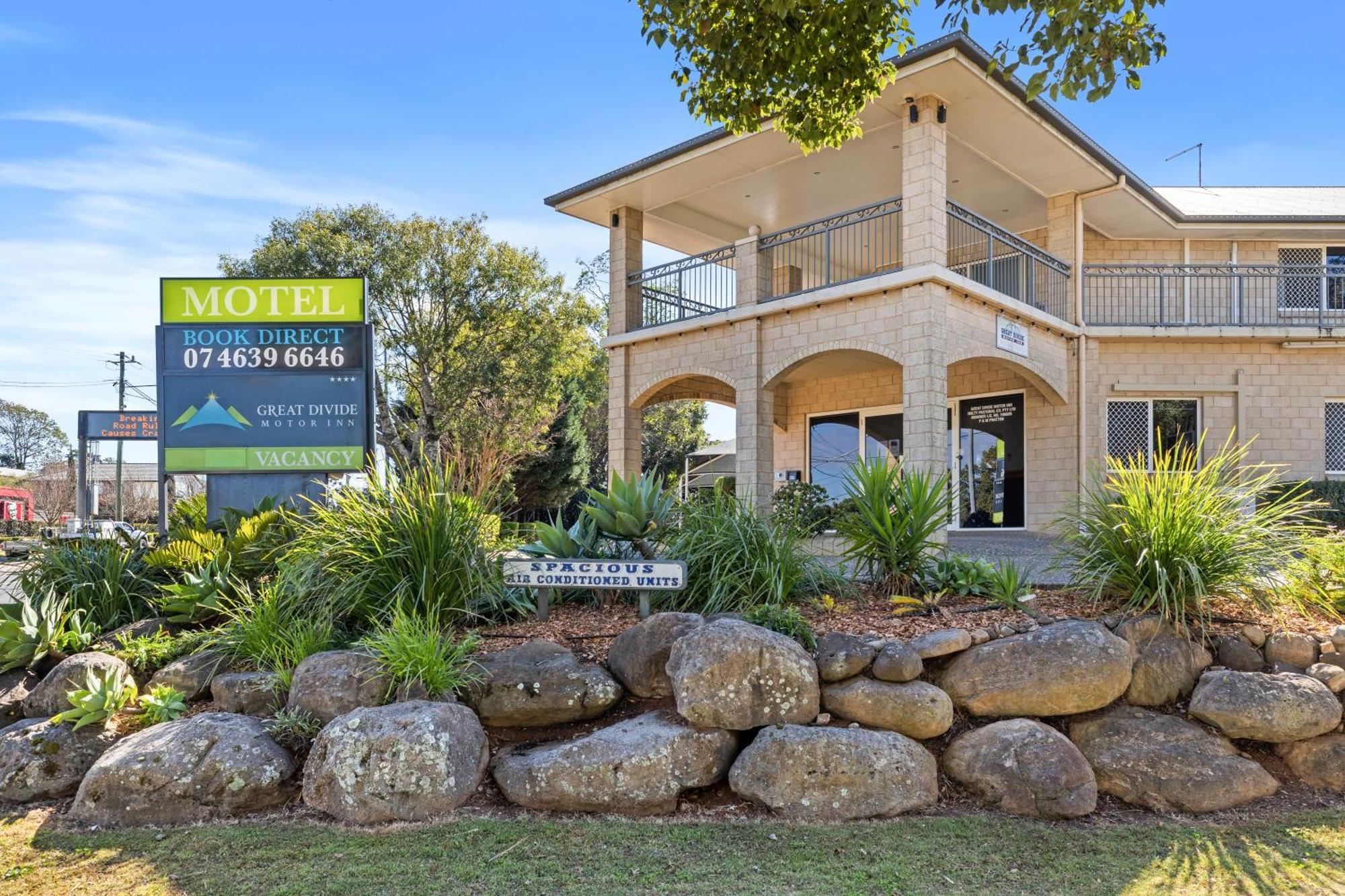 Great Divide Motor Inn Toowoomba Exterior photo