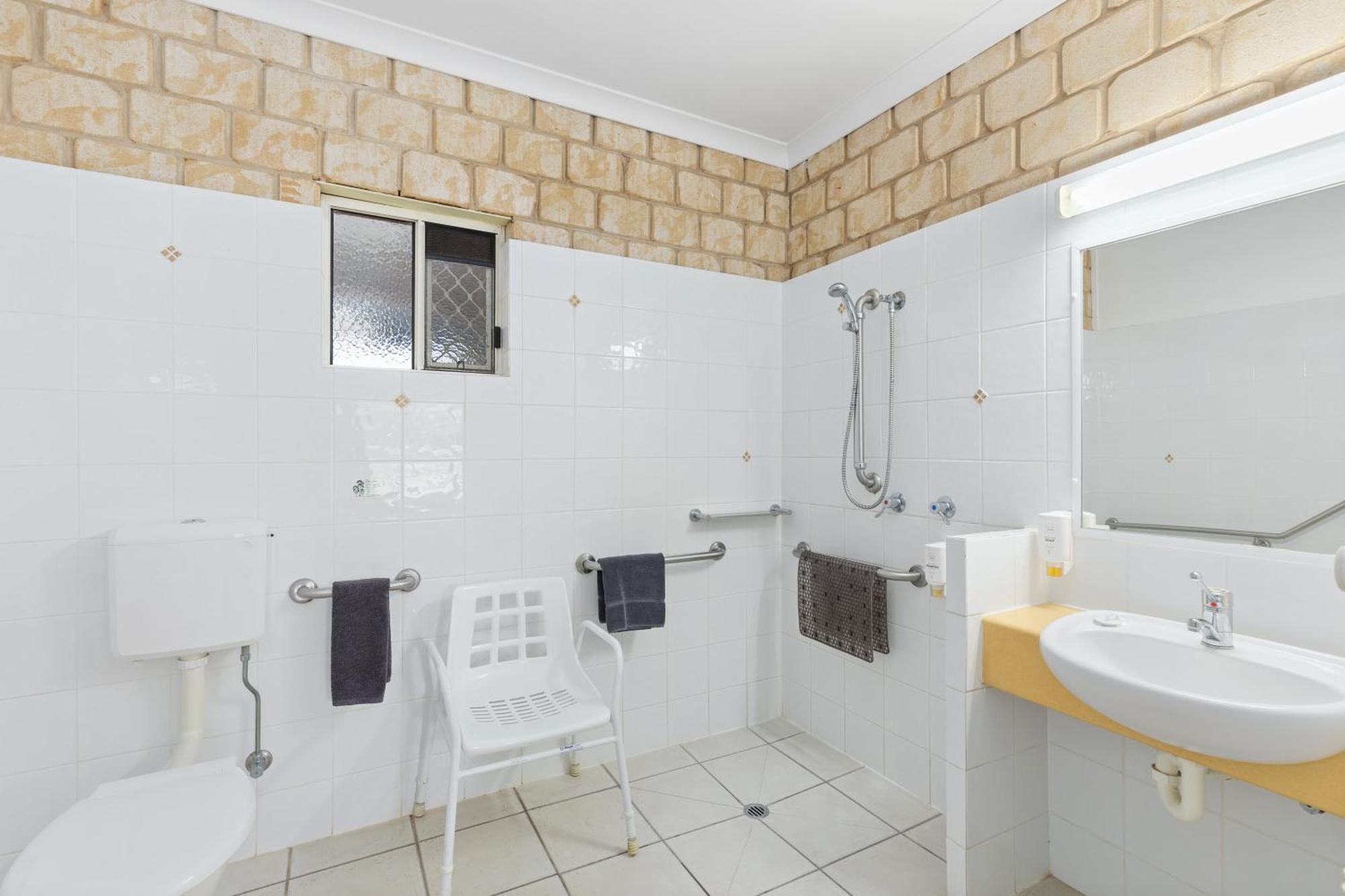 Great Divide Motor Inn Toowoomba Room photo