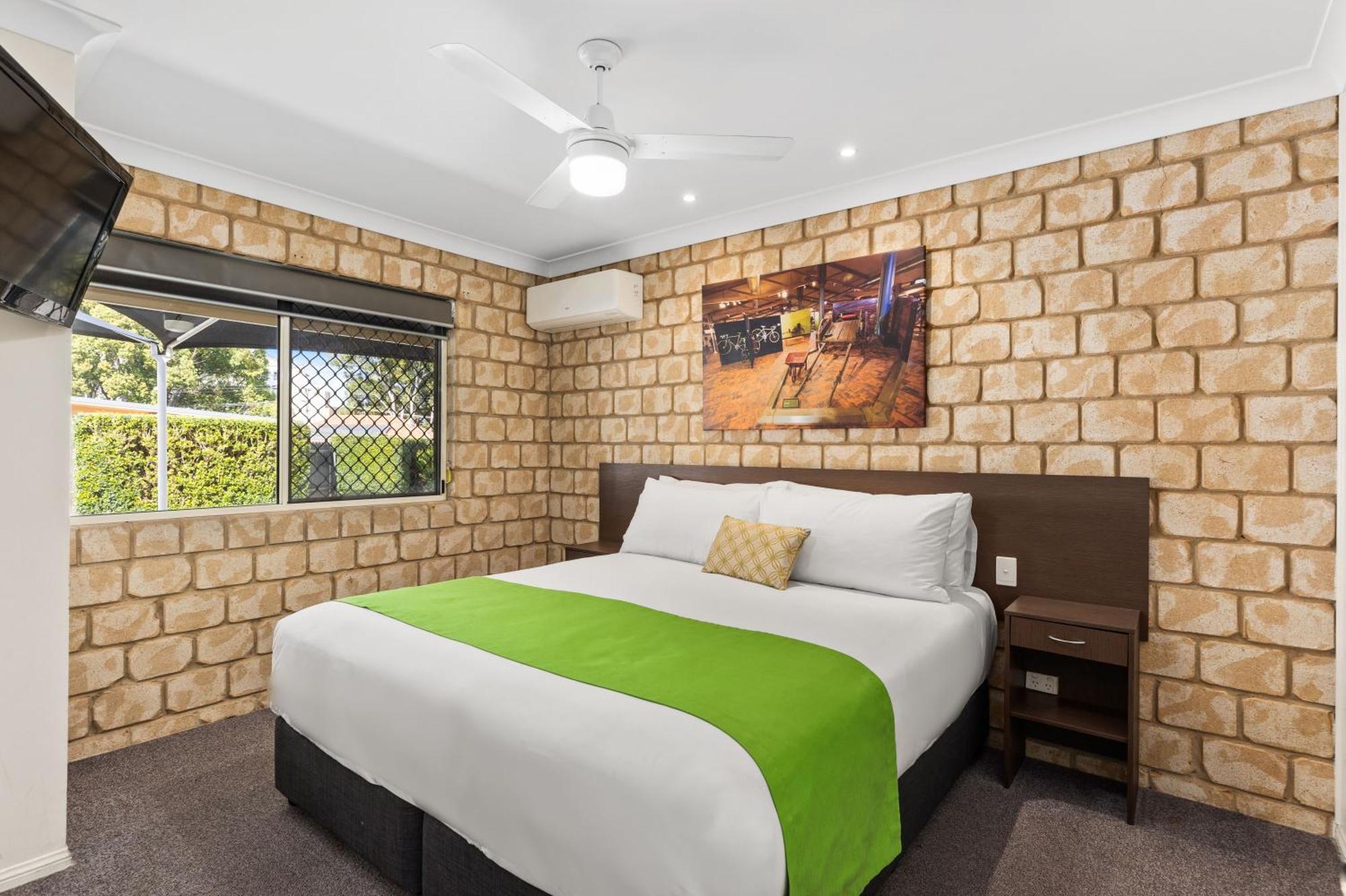 Great Divide Motor Inn Toowoomba Room photo